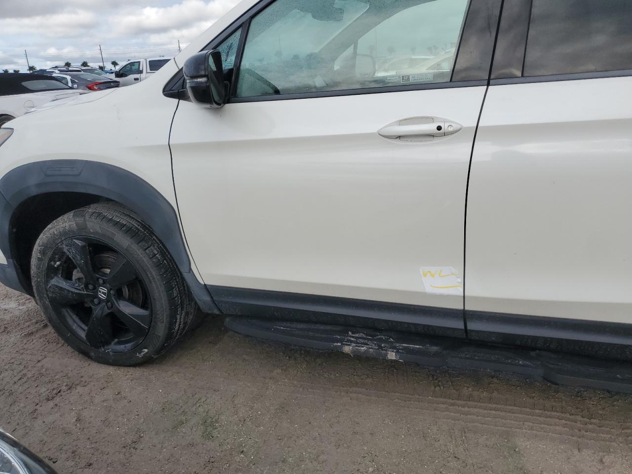 2019 Honda Passport Elite VIN: 5FNYF8H06KB000402 Lot: 74619844