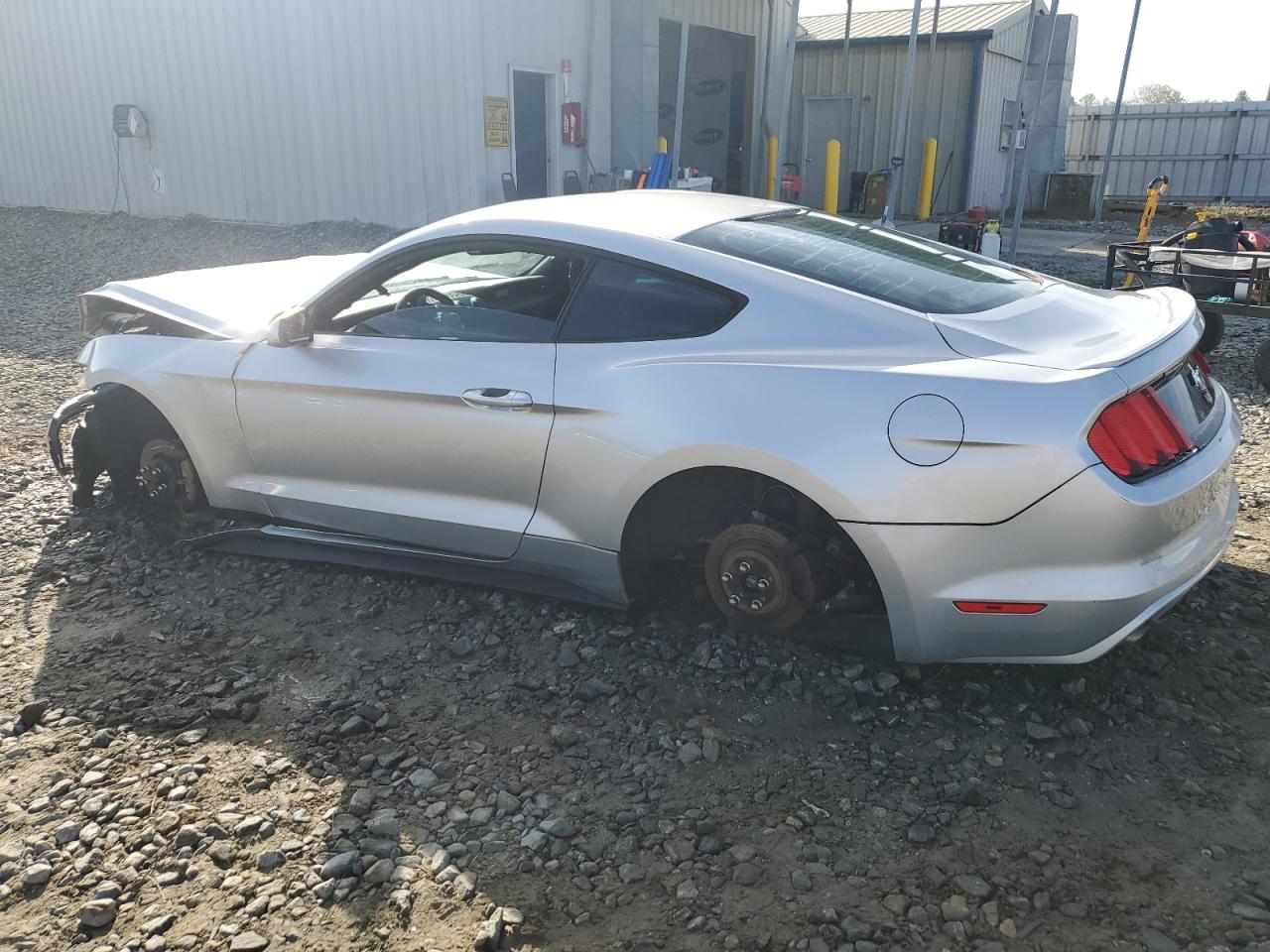 2015 Ford Mustang - Image 2