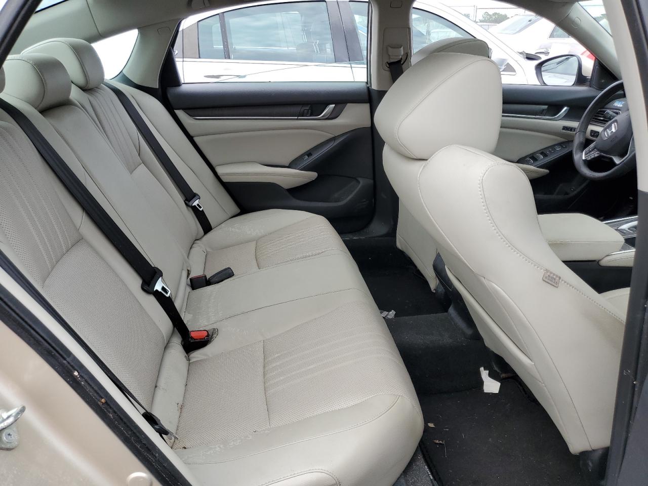 1HGCV1F59JA250079 2018 Honda Accord Exl