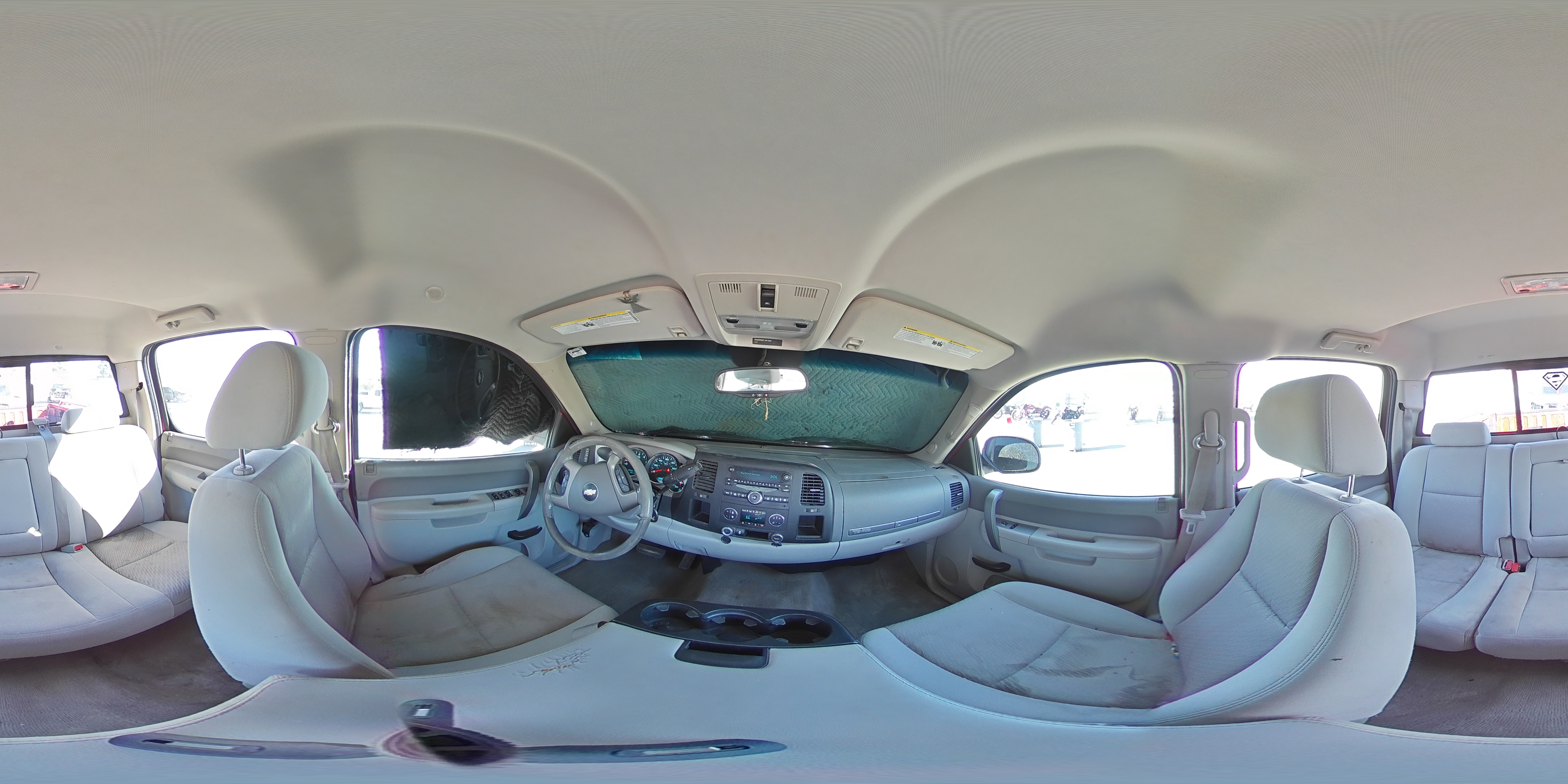 2012 Chevrolet Silverado - Image 13