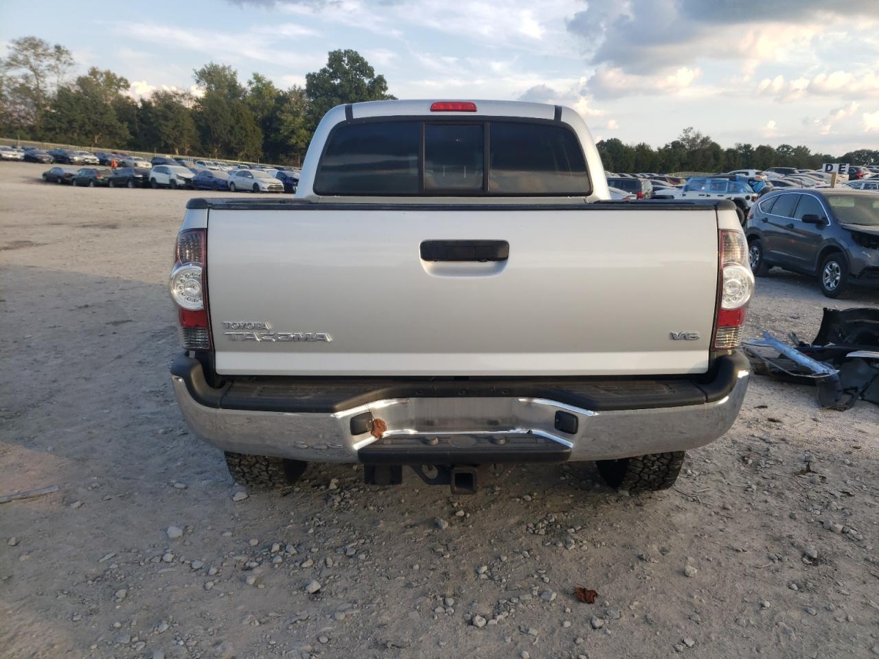 2011 Toyota Tacoma - Image 6