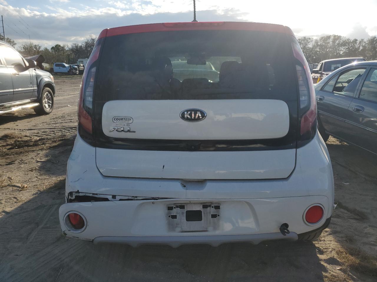 2019 Kia Soul - Image 6