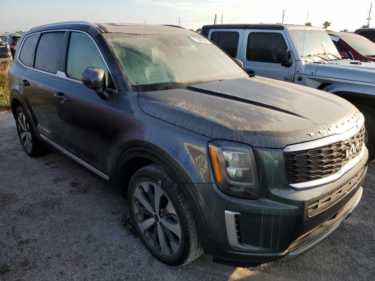 5XYP34HC5NG318998 2022 Kia Telluride Ex