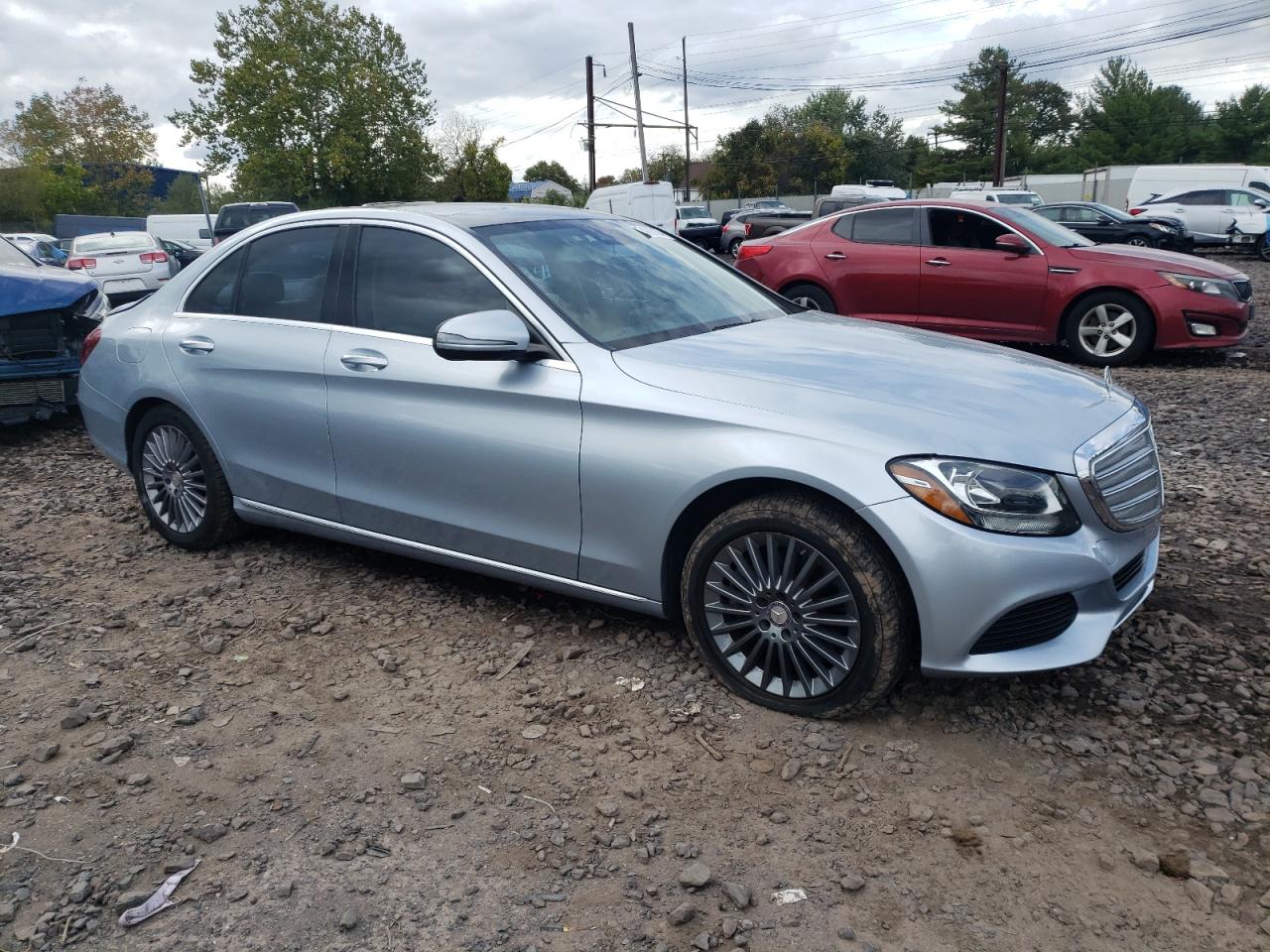 VIN 55SWF4KB7GU135680 2016 MERCEDES-BENZ C-CLASS no.4