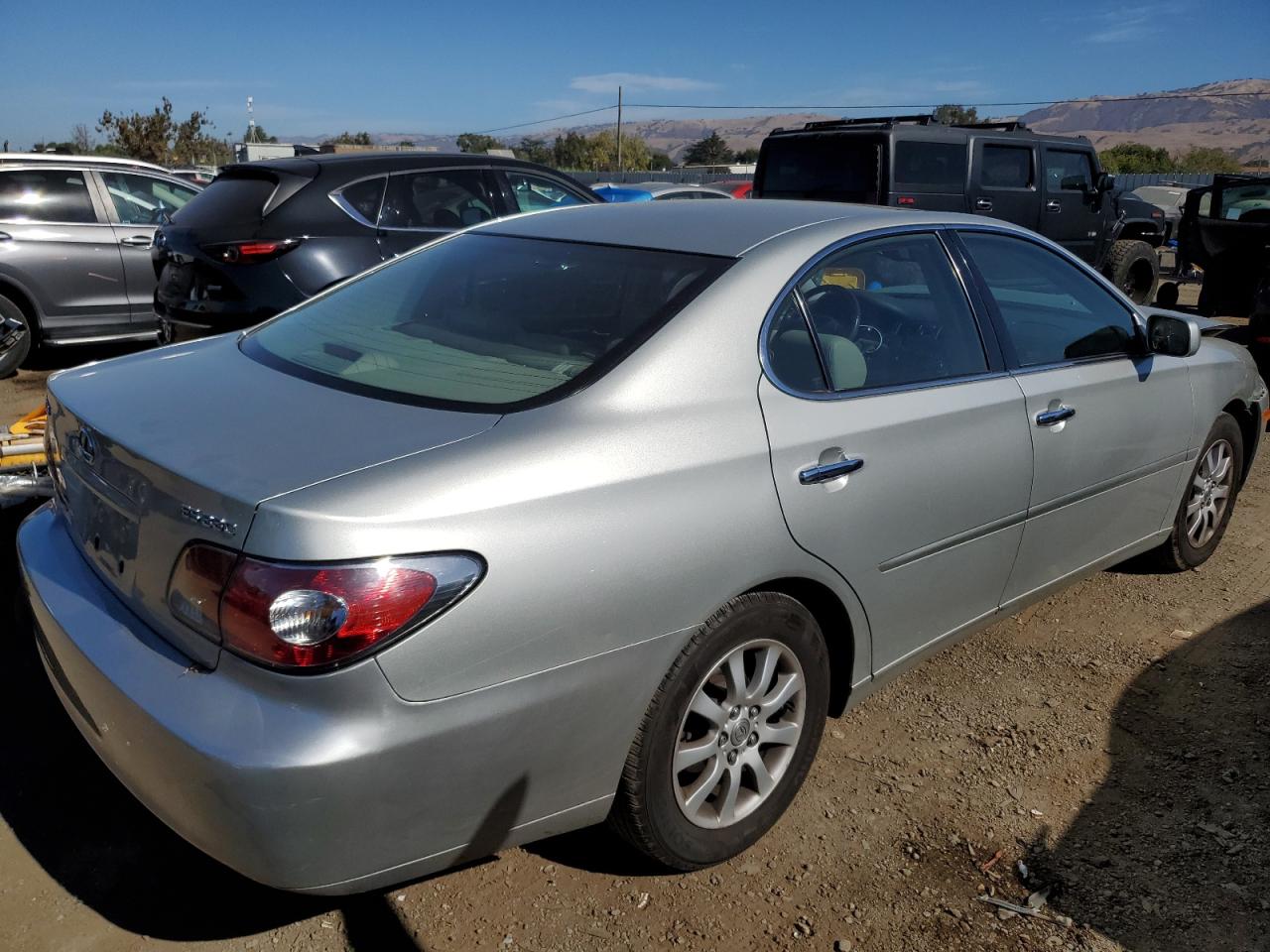 2004 Lexus Es 330 VIN: JTHBA30G345001087 Lot: 75775204