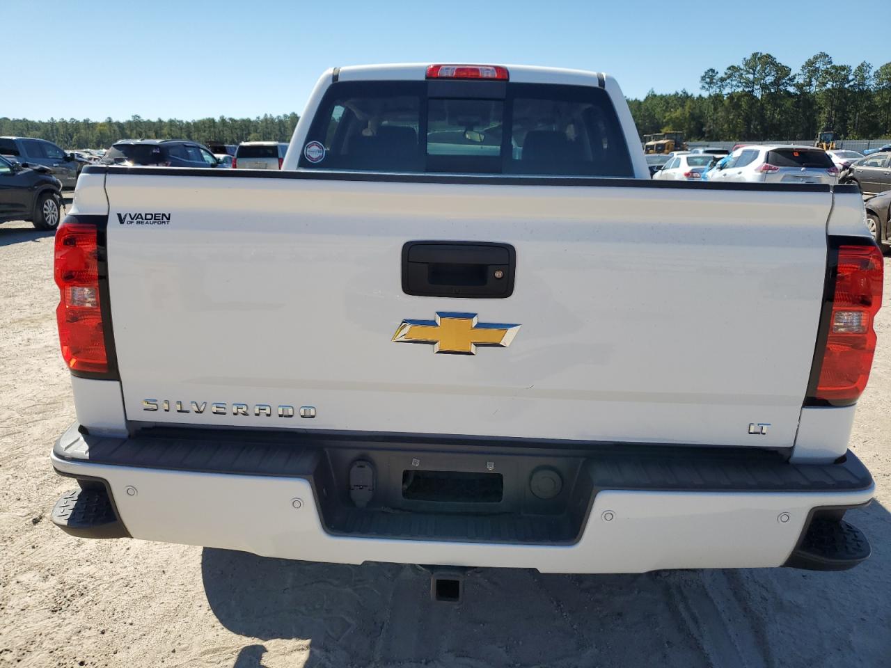 2017 Chevrolet Silverado - Image 6