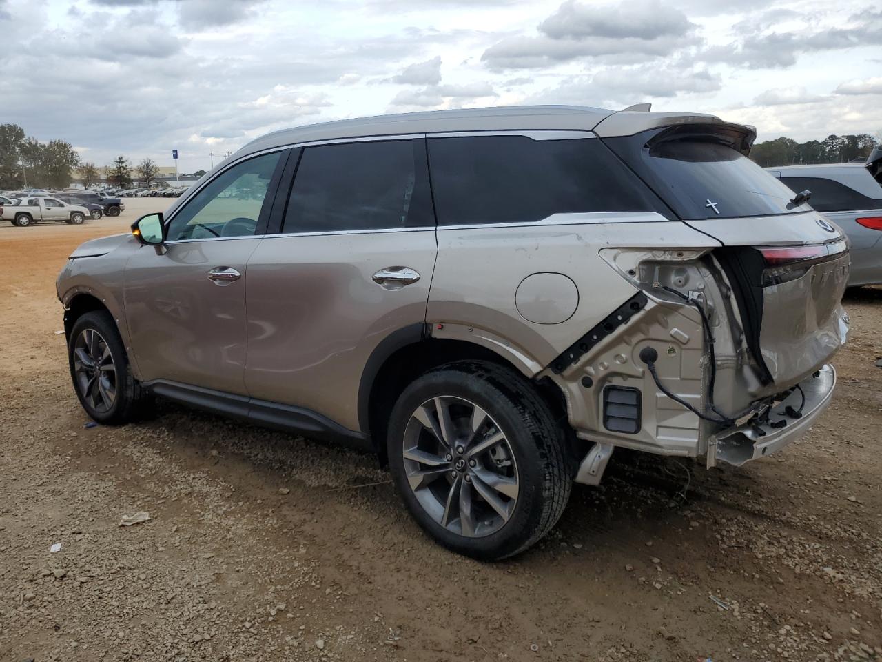 2024 Infiniti QX60 - Image 2