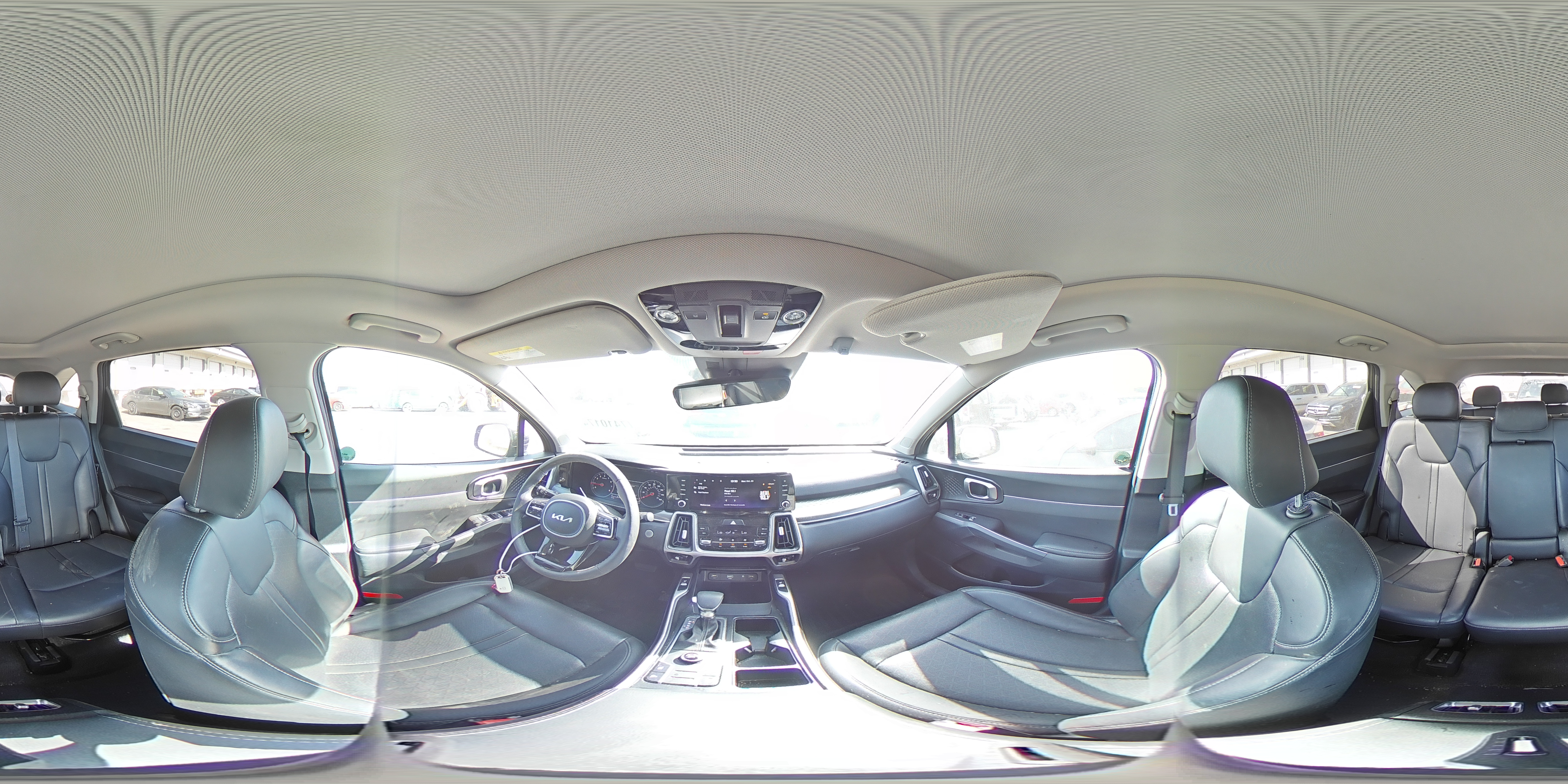 2023 Kia Sorento - Image 14