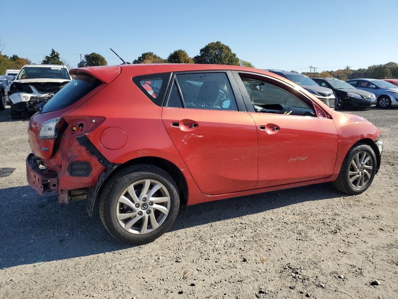 2013 Mazda 3 - Image 3