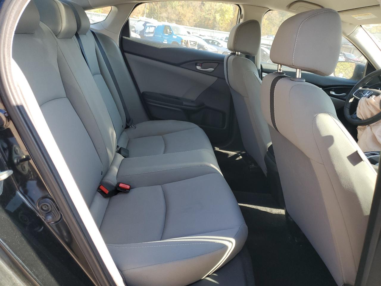 2019 Honda Civic - Image 11