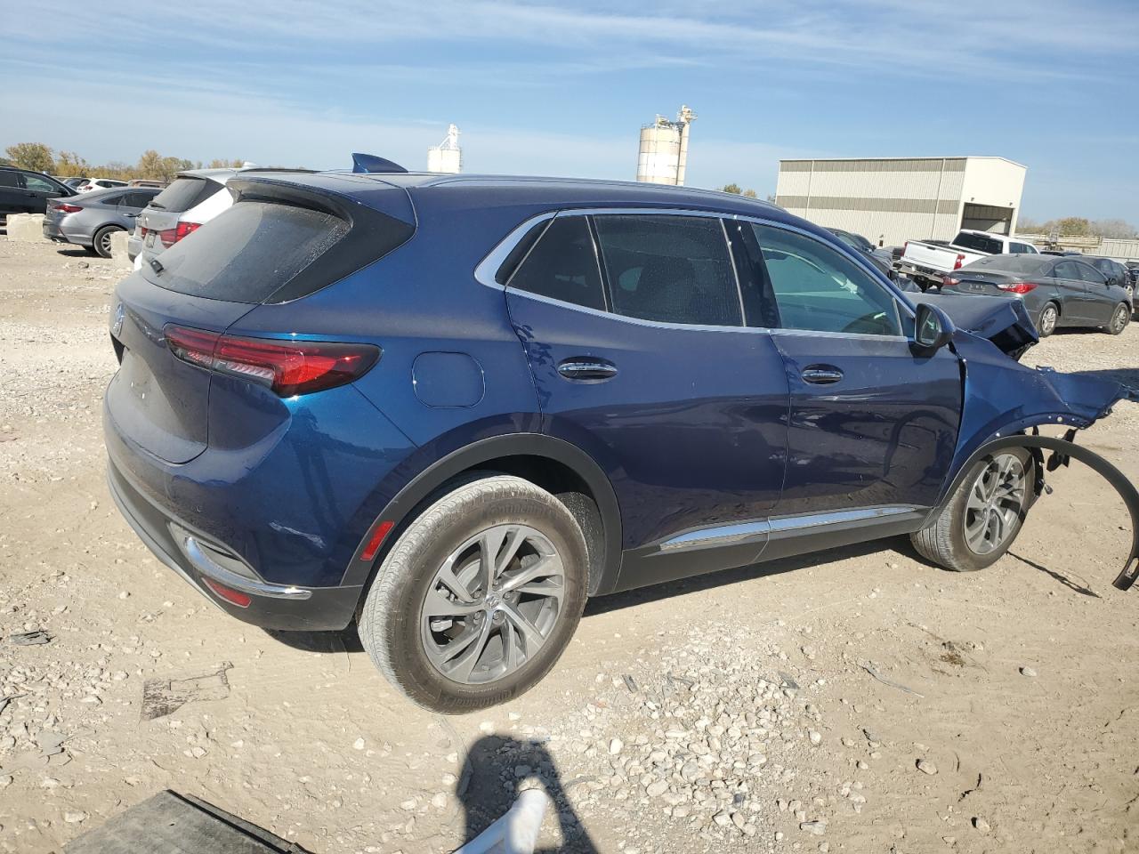 2022 Buick Envision - Image 3