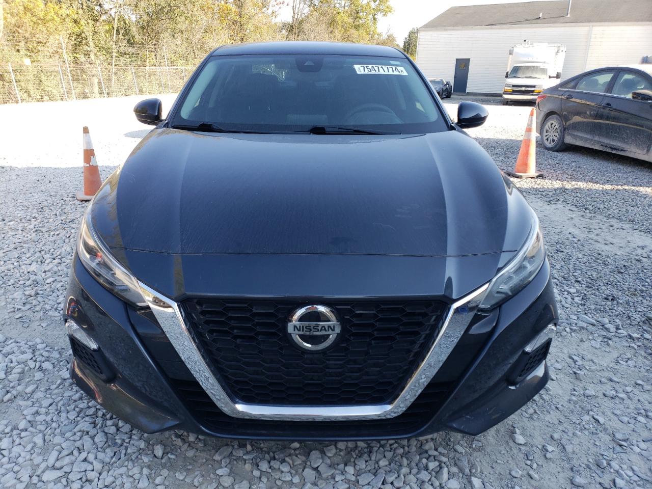 2021 Nissan Altima - Image 5