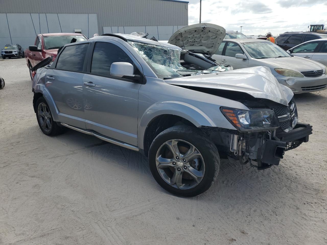 2016 Dodge Journey - Image 4