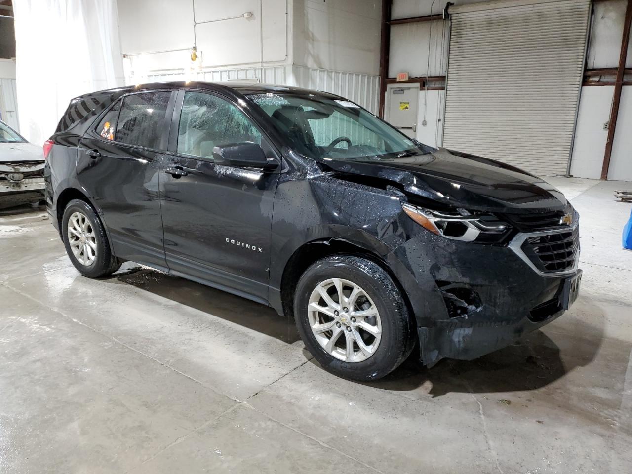 2020 Chevrolet Equinox - Image 4
