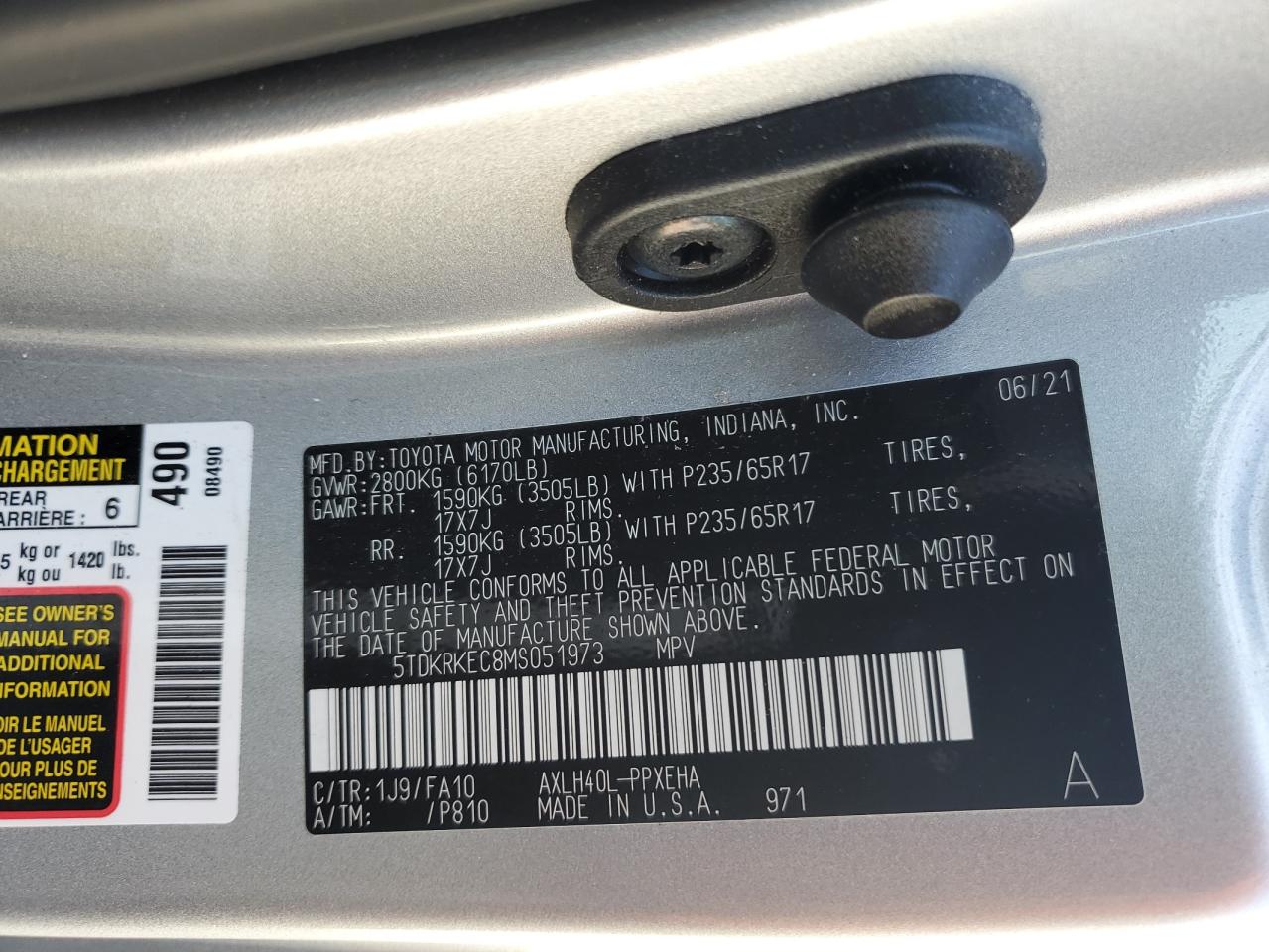 5TDKRKEC8MS051973 2021 Toyota Sienna Le