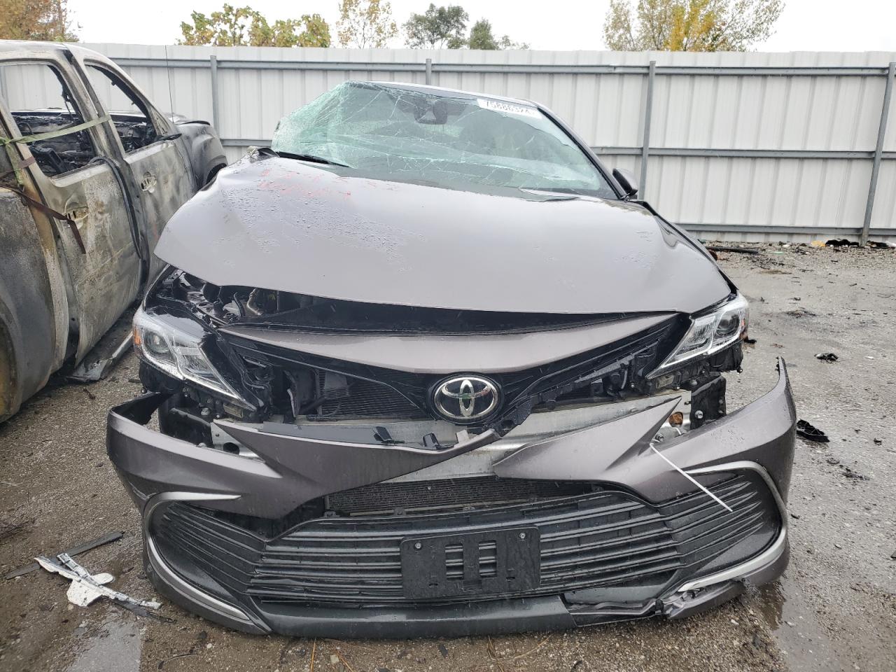 2021 Toyota Camry - Image 5