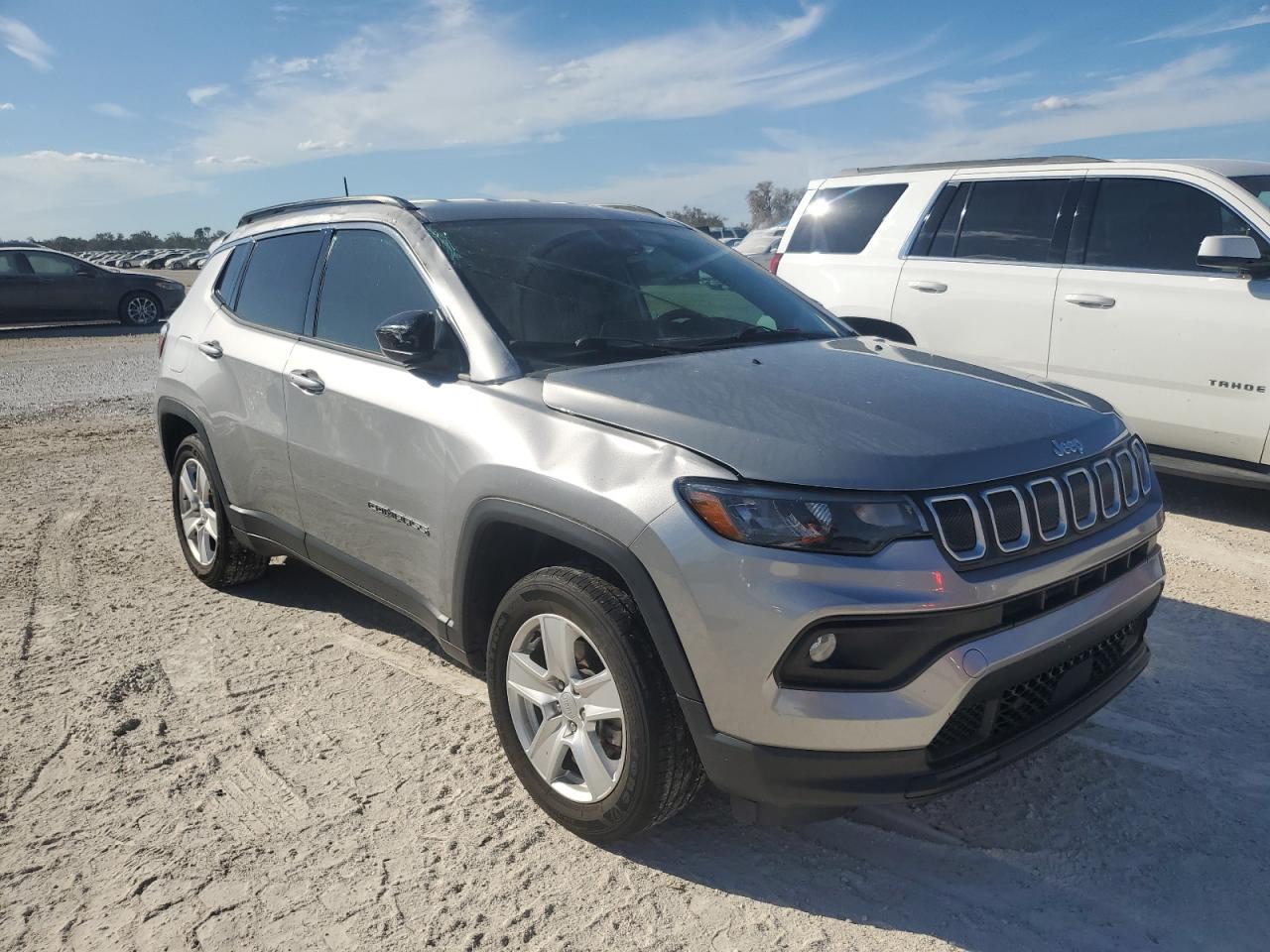 2022 Jeep Compass - Image 4