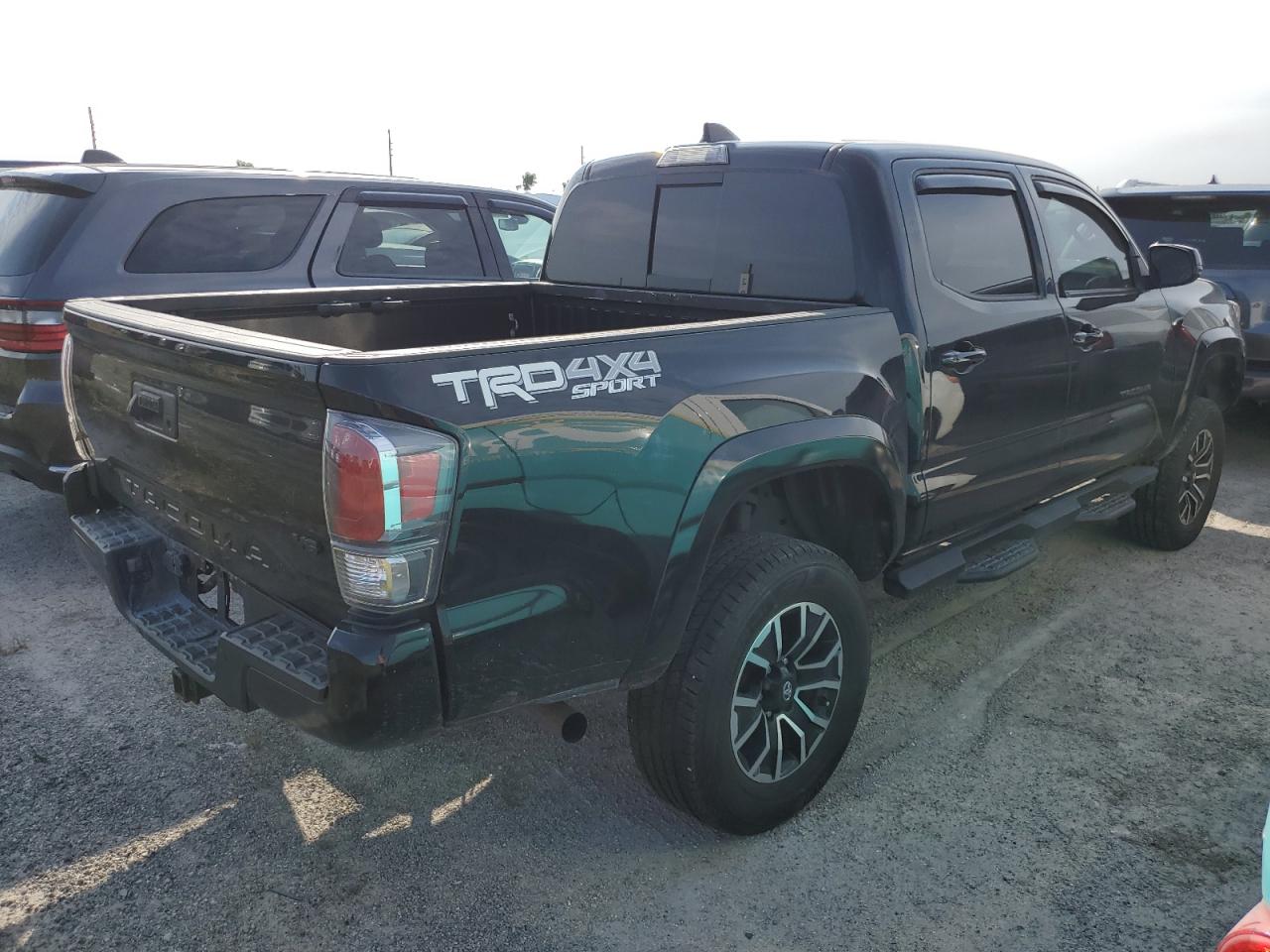 2021 Toyota Tacoma - Image 3