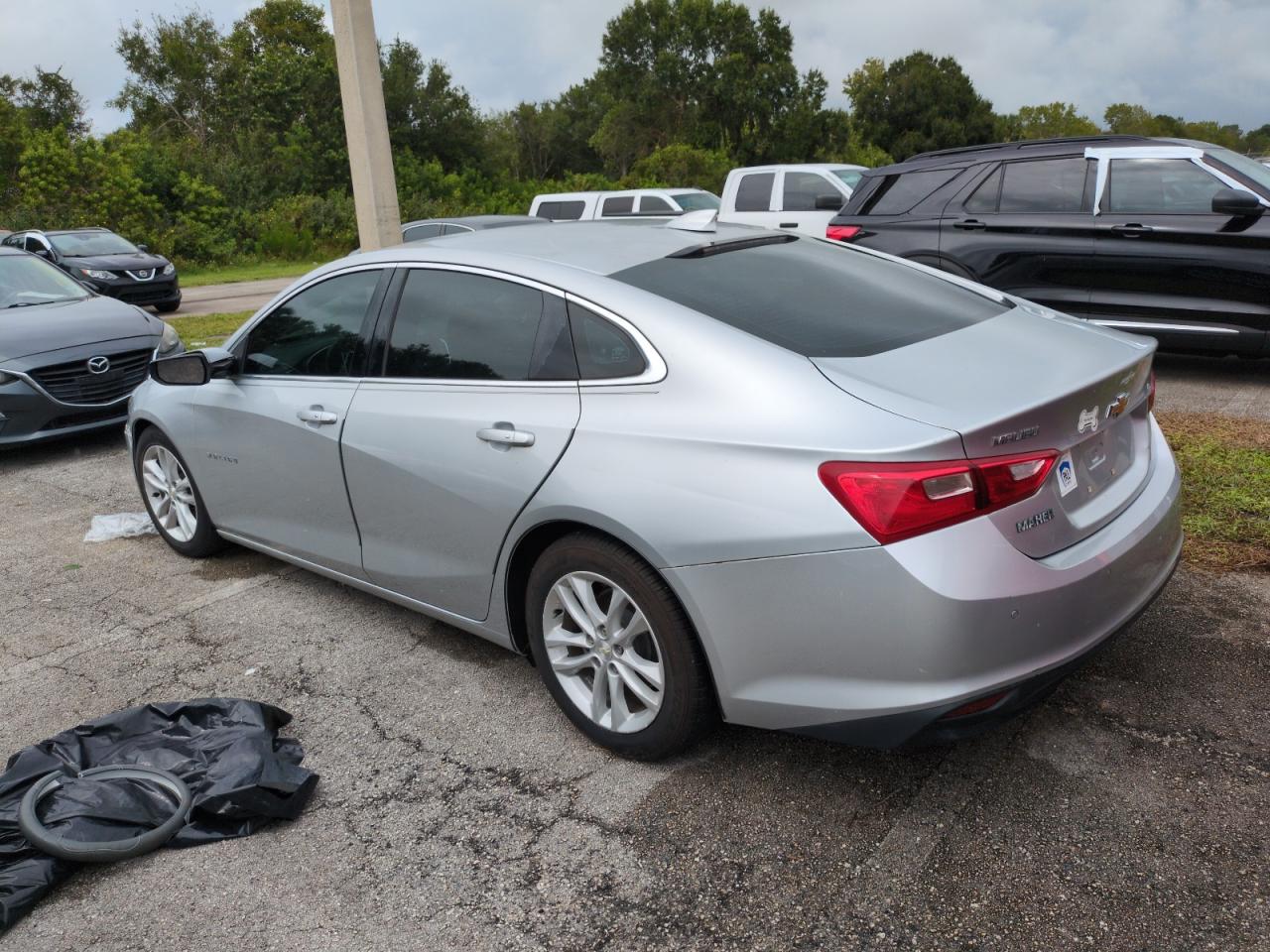 1G1ZJ5SUXHF136560 2017 CHEVROLET MALIBU - Image 2