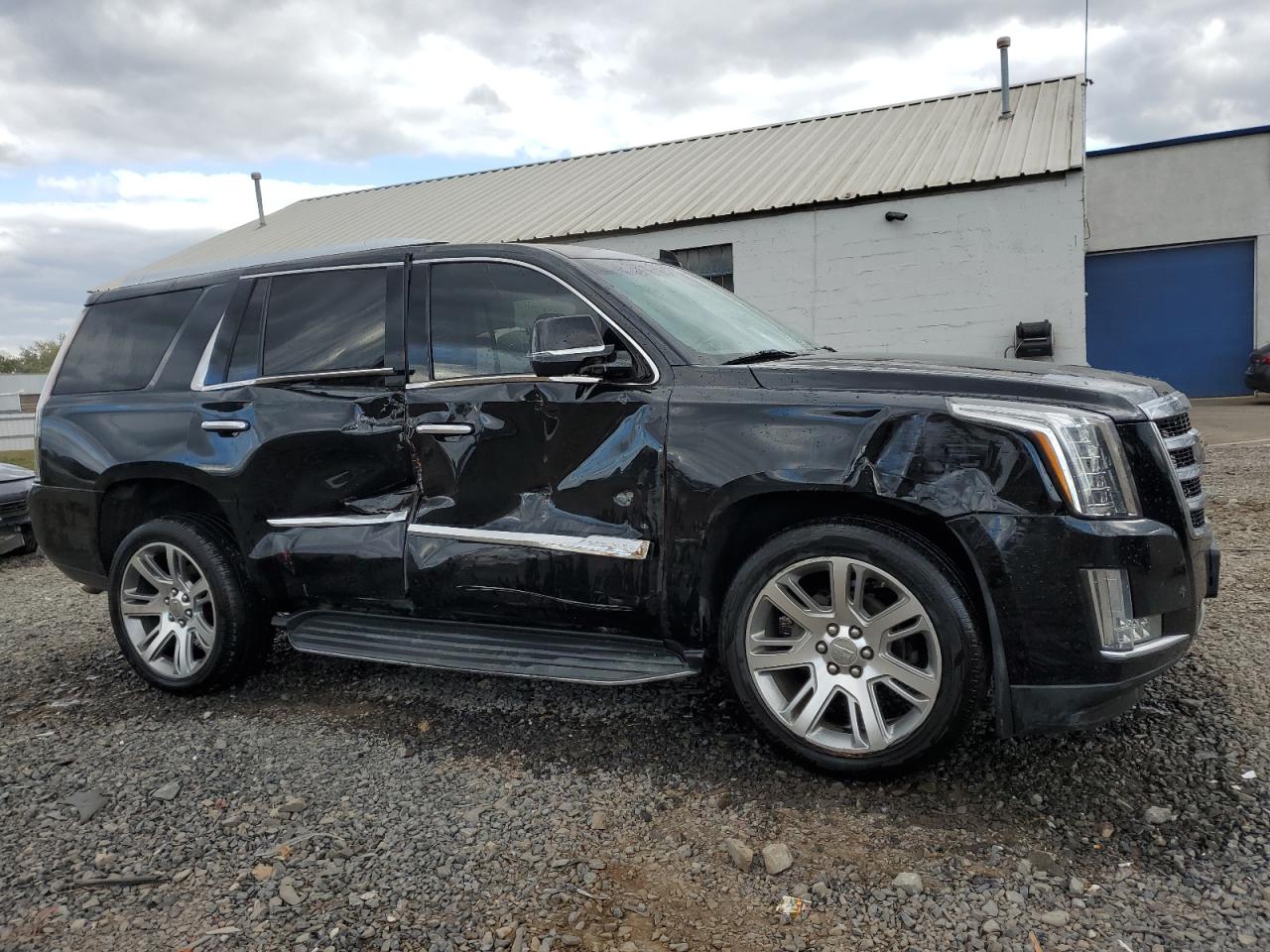 2016 Cadillac Escalade - Image 4