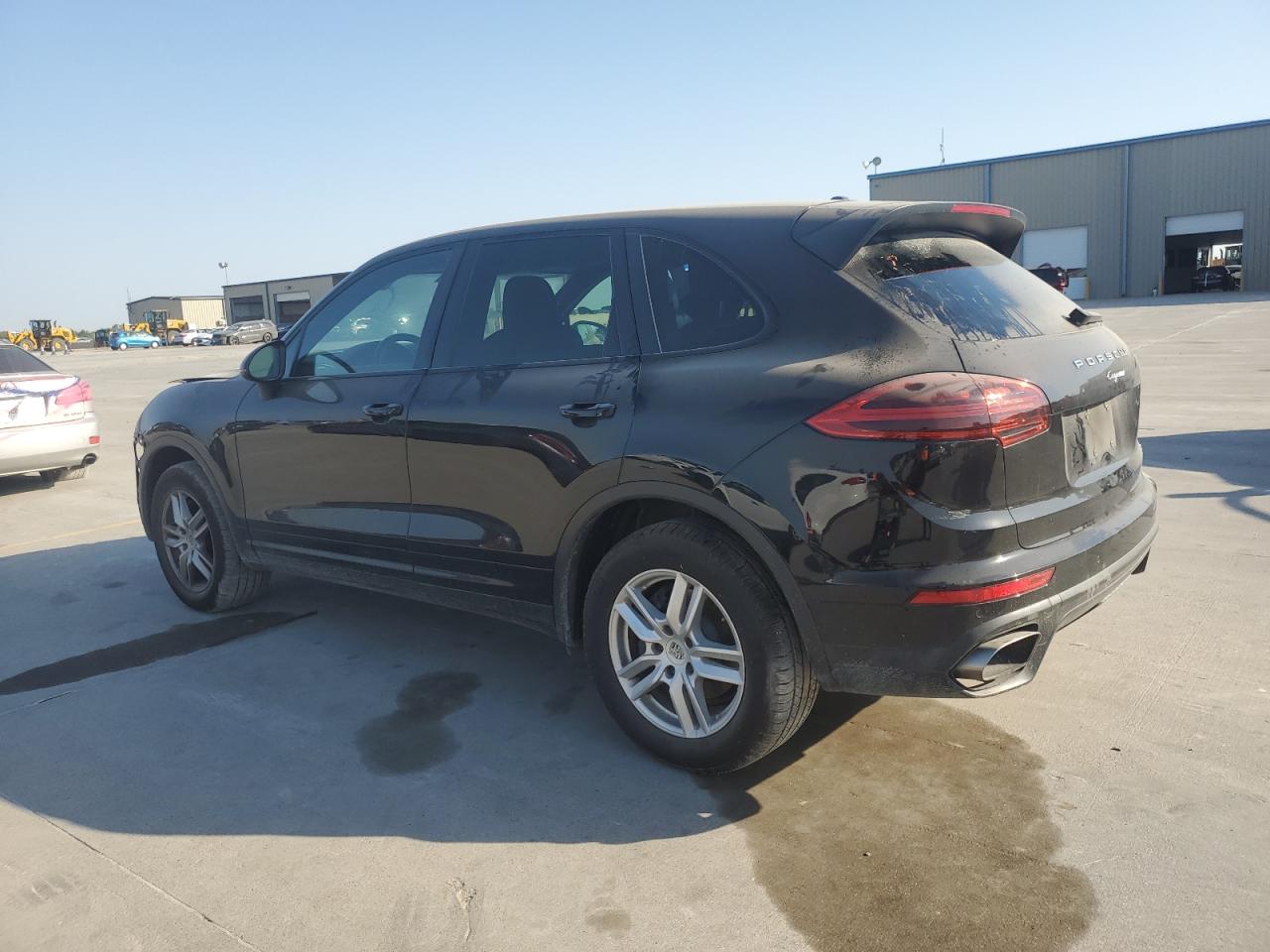 WP1AA2A21JKA05774 2018 Porsche Cayenne