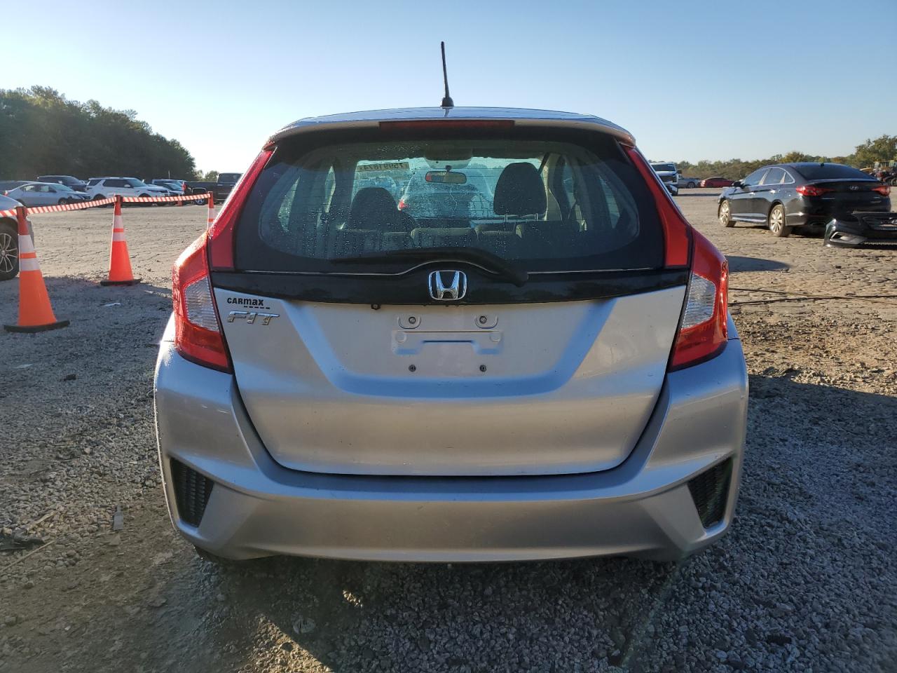 2015 Honda Fit Lx VIN: 3HGGK5H56FM749088 Lot: 75991874