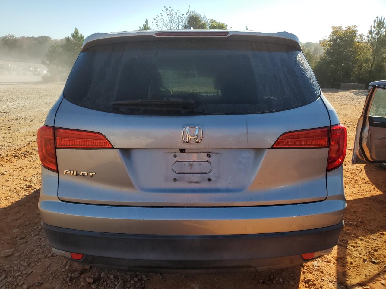 5FNYF5H53HB019816 2017 Honda Pilot Exl