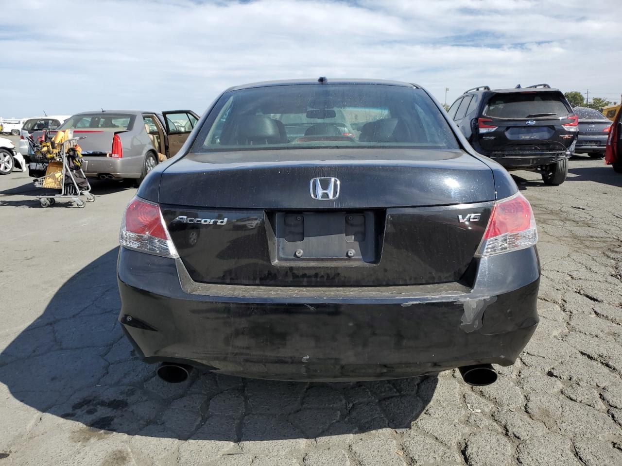 1HGCP3F88AA003524 2010 Honda Accord Exl