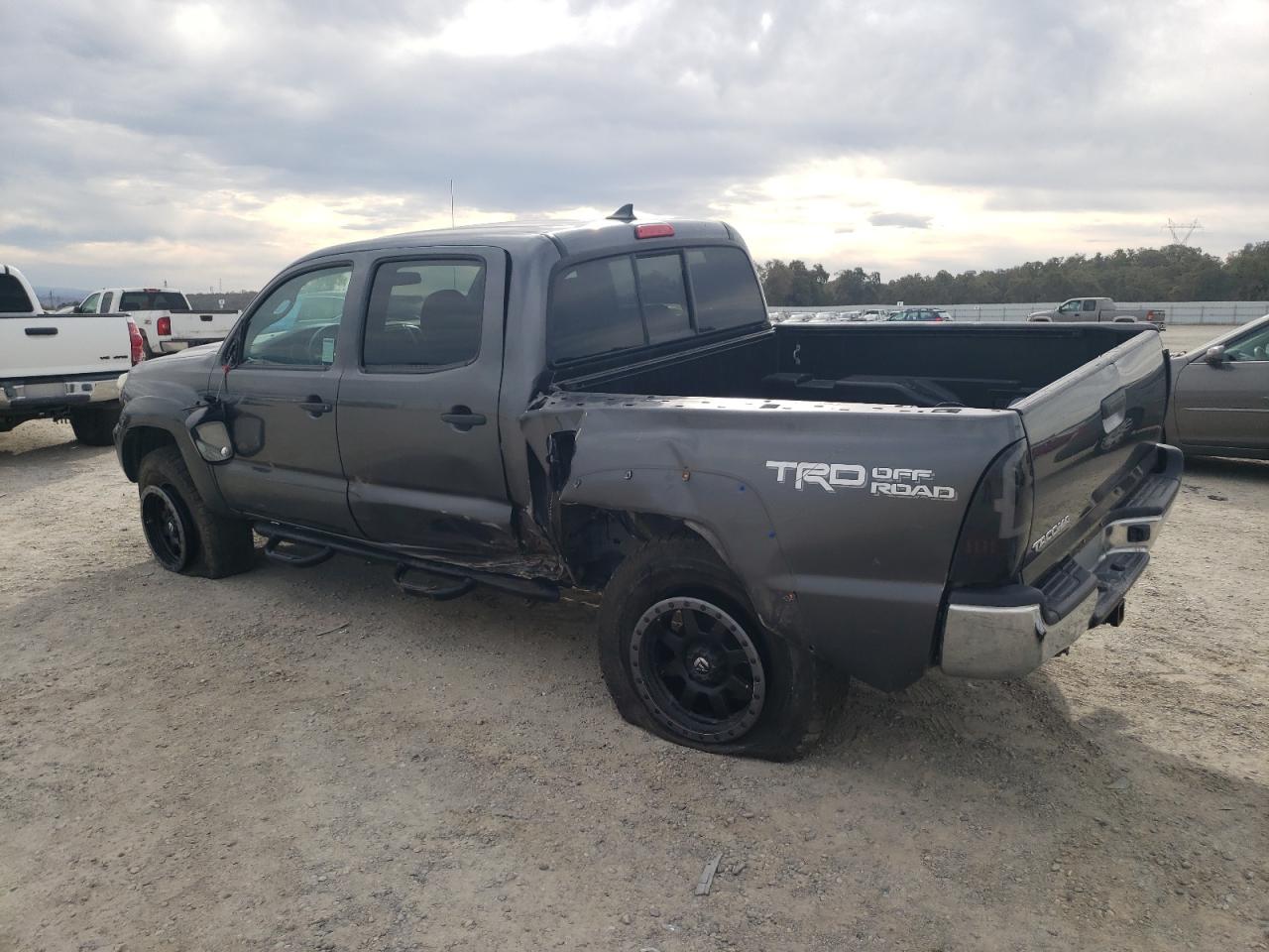 2015 Toyota Tacoma Double Cab VIN: 3TMLU4EN9FM186463 Lot: 77212314