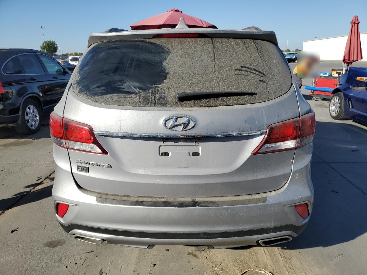 2018 Hyundai Santa Fe Se VIN: KM8SM4HF3JU268687 Lot: 76590894