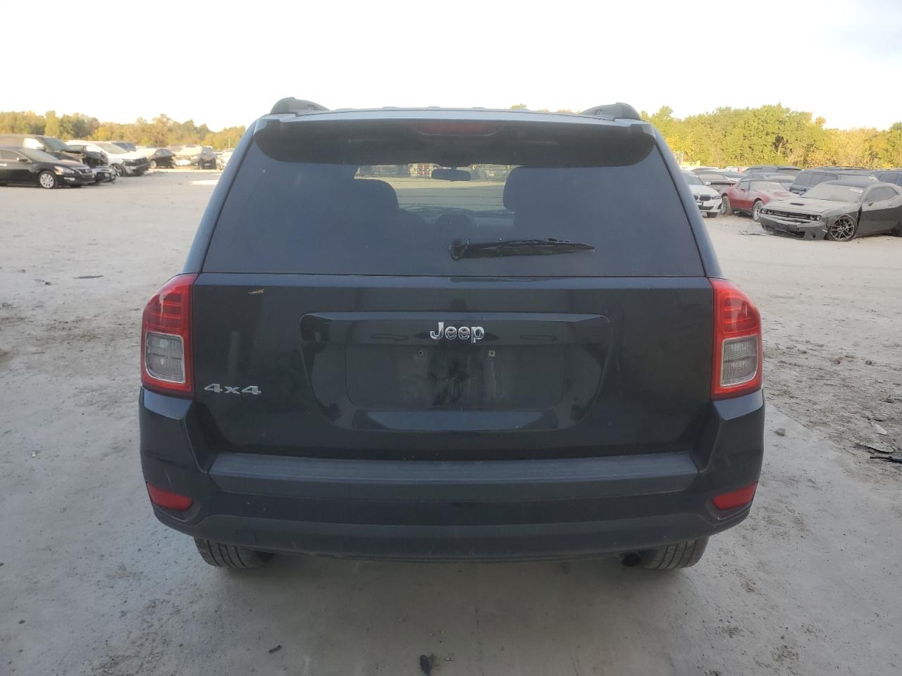 2012 Jeep Compass - Image 6