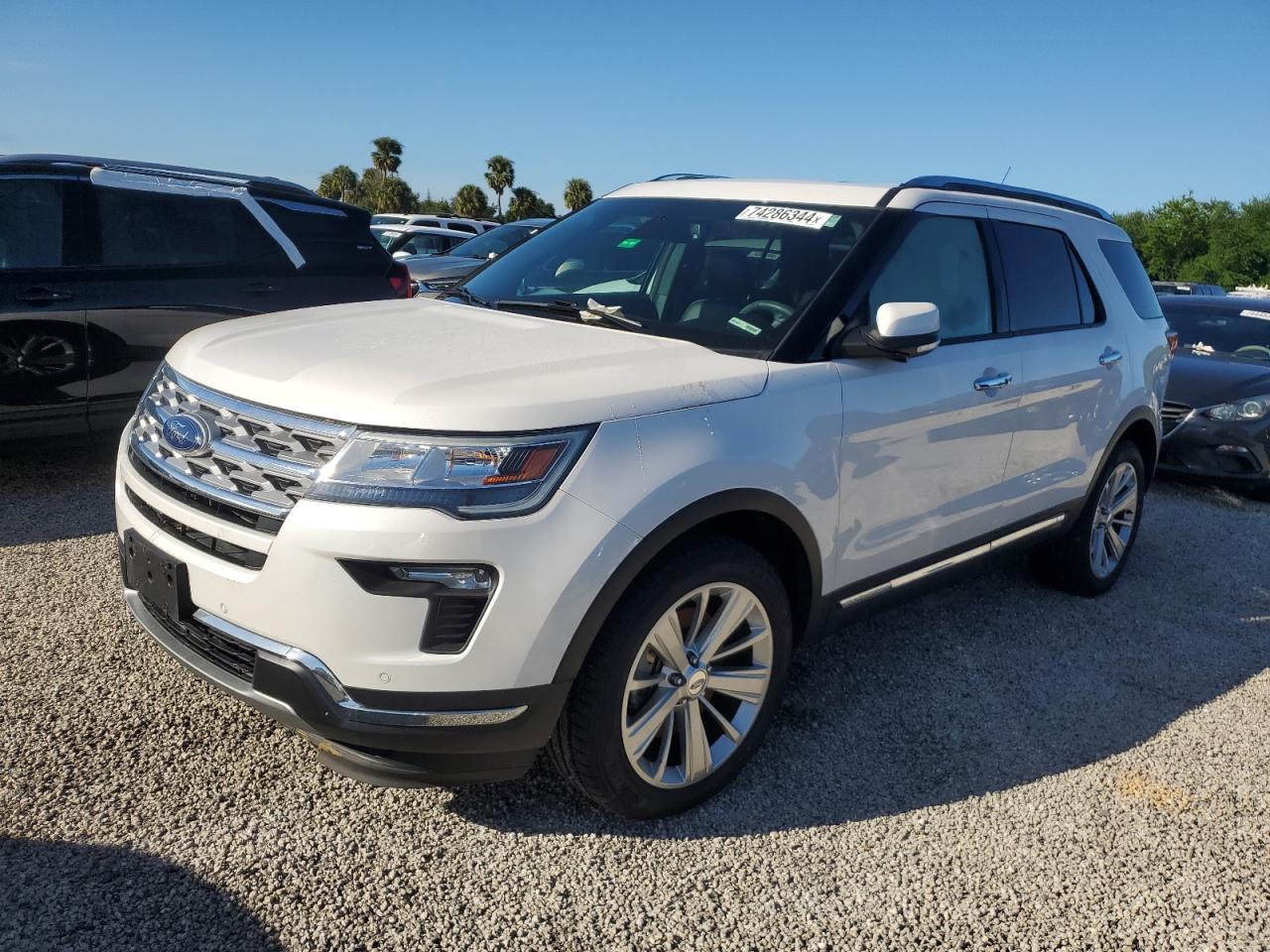 1FM5K8F86JGC82676 2018 Ford Explorer Limited