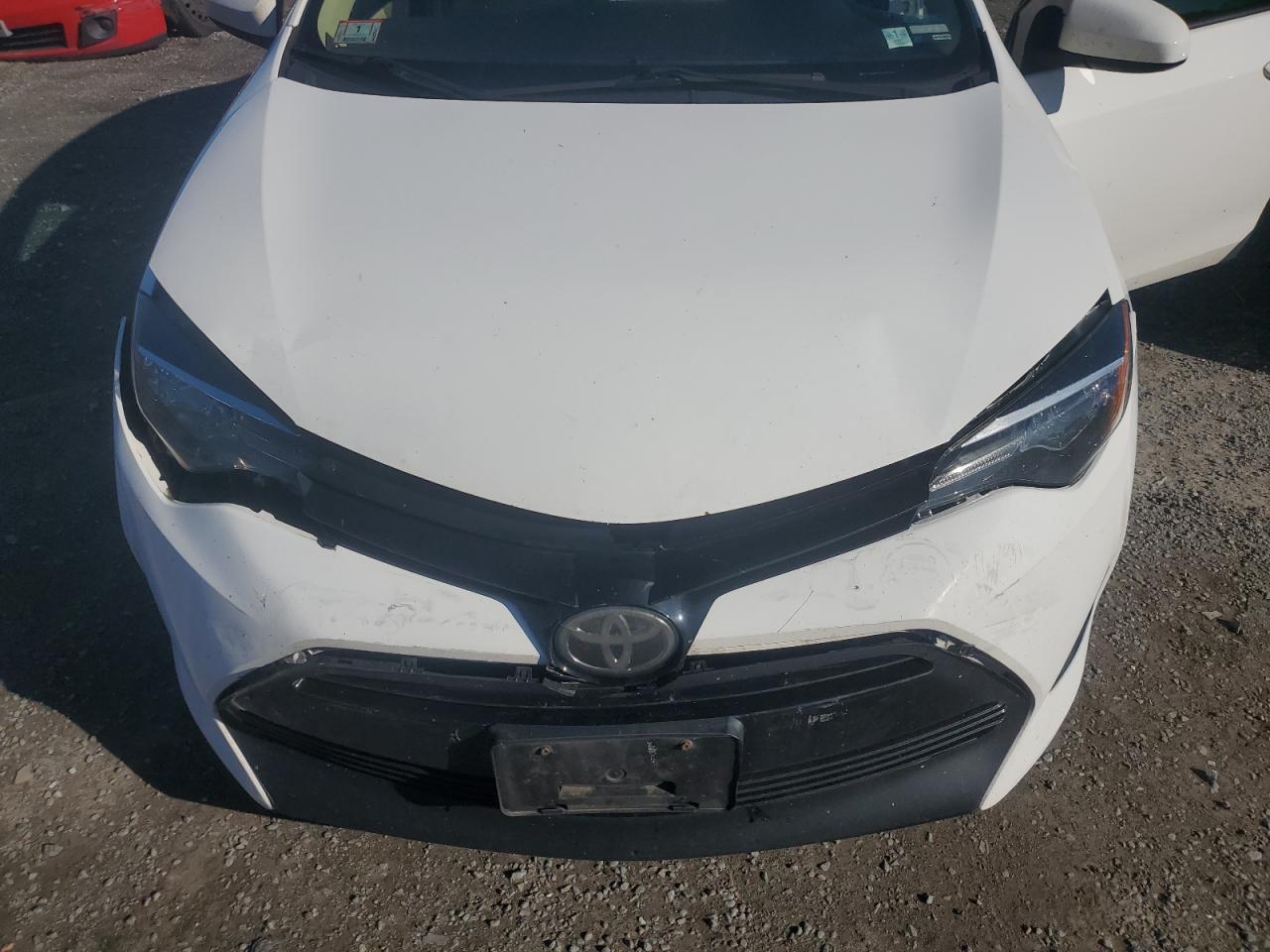 2018 Toyota Corolla - Image 11