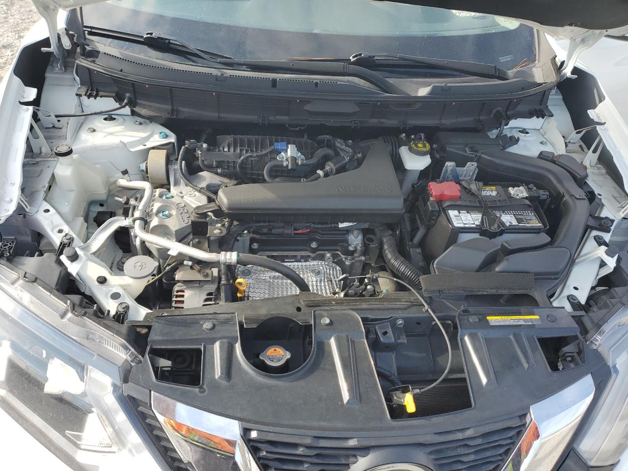 2019 Nissan Rogue - Image 13