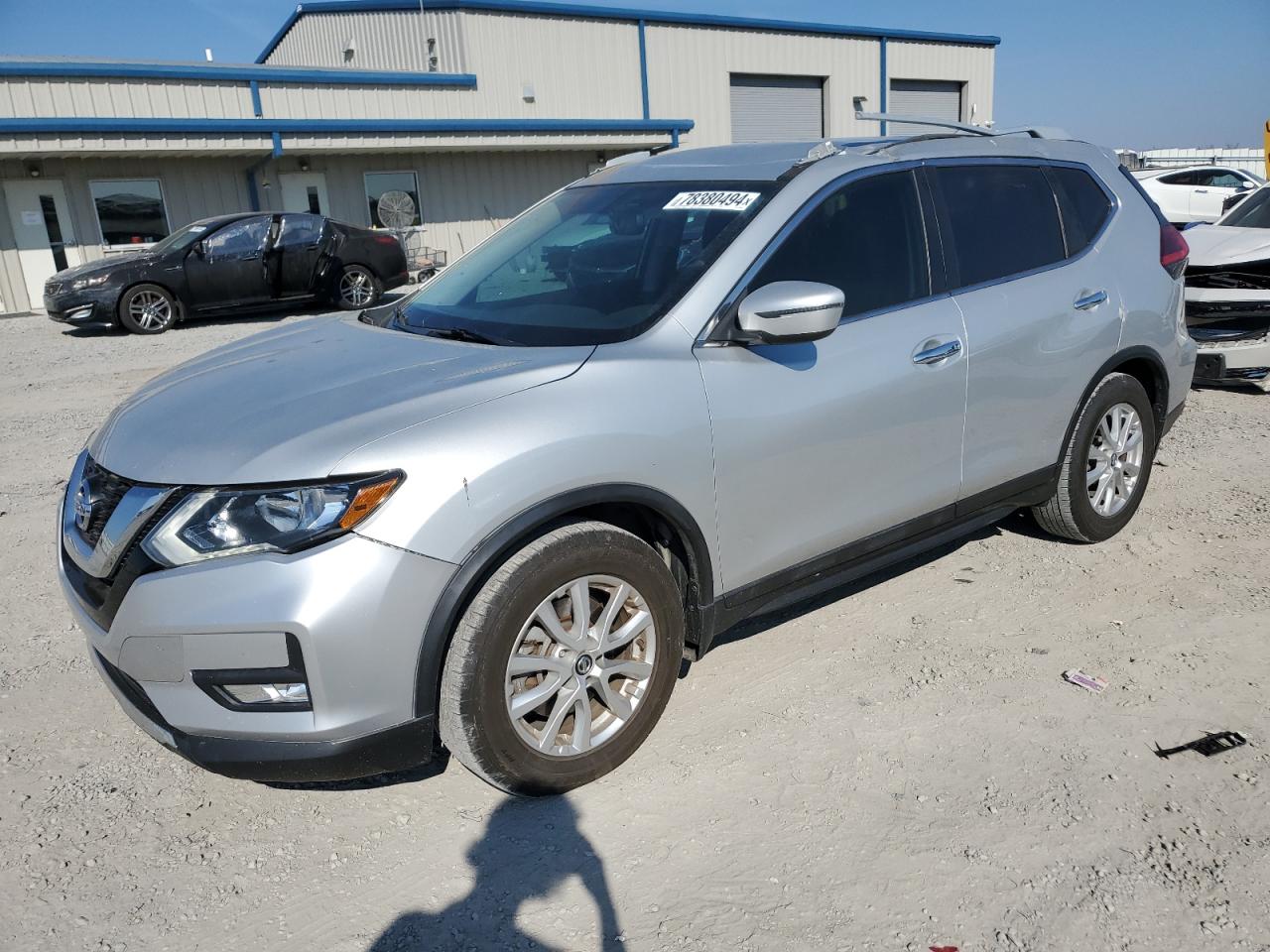 2017 Nissan Rogue - Image 1