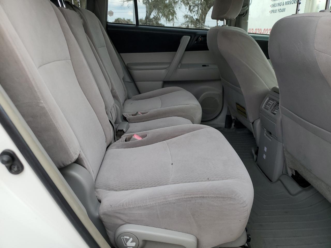 2008 Toyota Highlander VIN: JTEES41AX82061785 Lot: 77906044