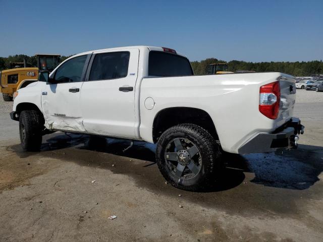  TOYOTA TUNDRA 2015 Белый