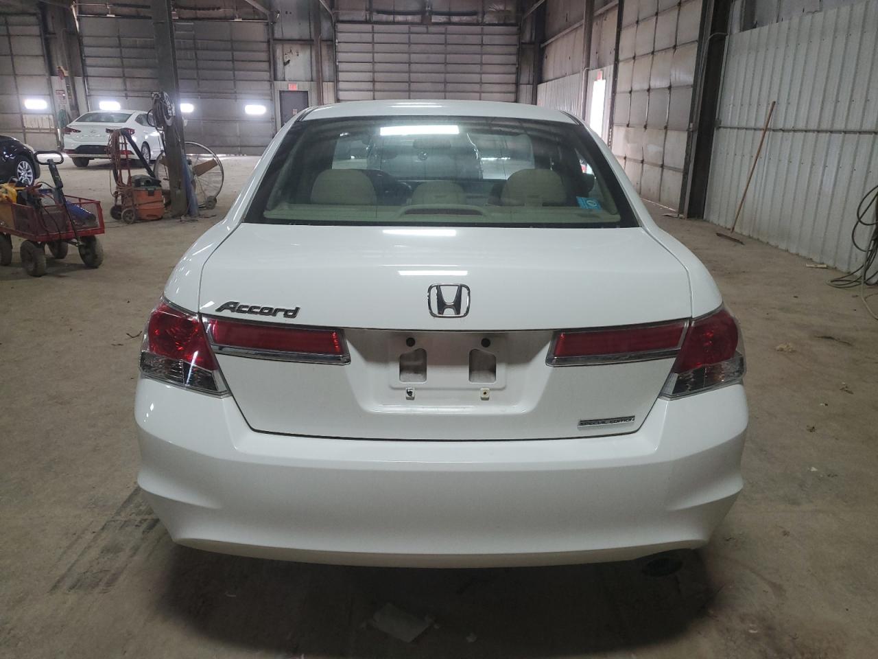 2012 Honda Accord - Image 6