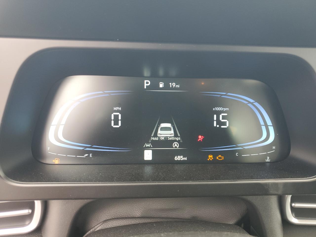 2024 Hyundai Elantra - Image 9