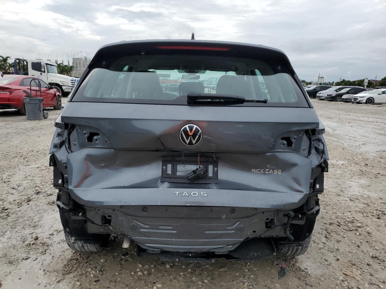 3VVDX7B21PM337418 2023 Volkswagen Taos S