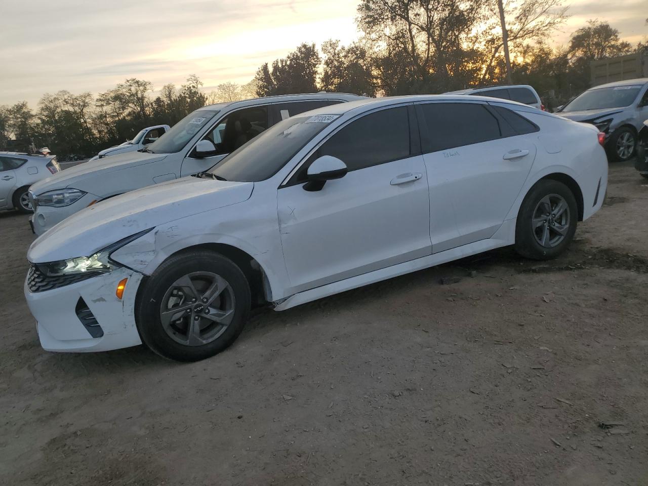 2022 Kia K5 - Image 1