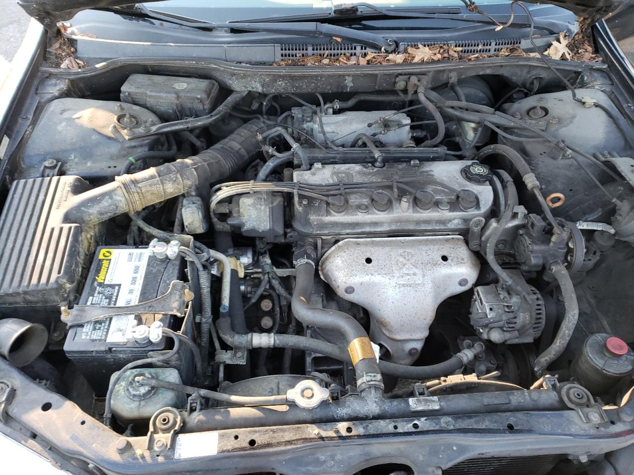 1HGCG56722A009582 2002 Honda Accord Se