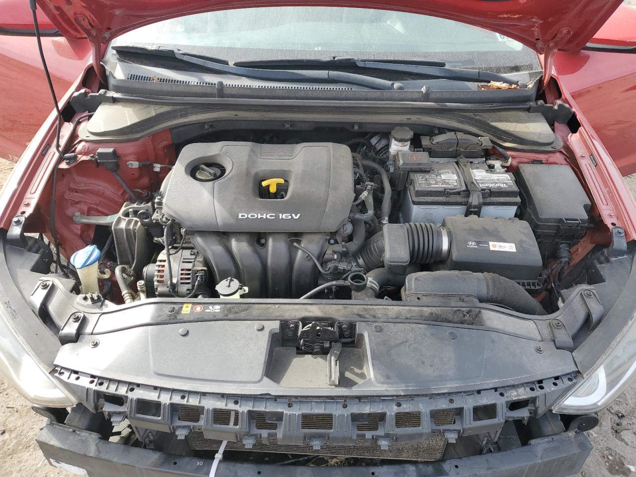 2017 Hyundai Elantra - Image 12