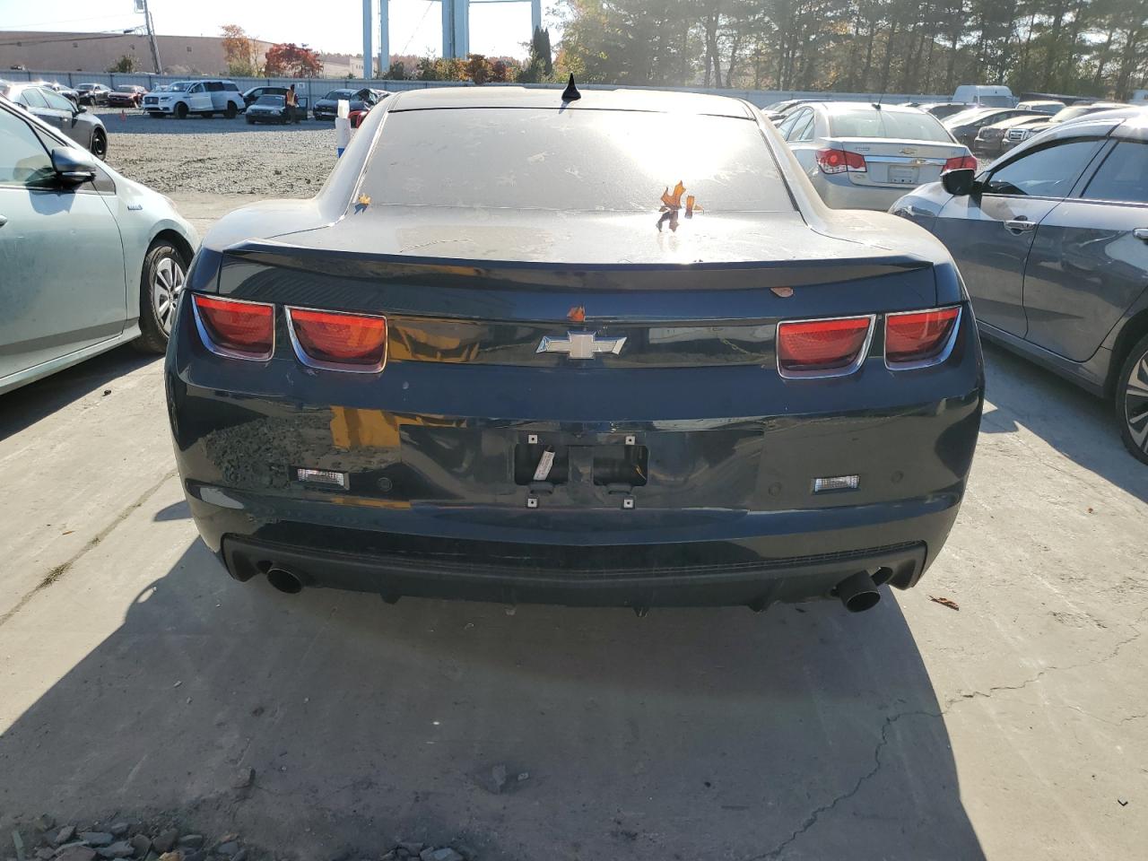 2013 Chevrolet Camaro Lt VIN: 2G1FB1E34D9122152 Lot: 77196324