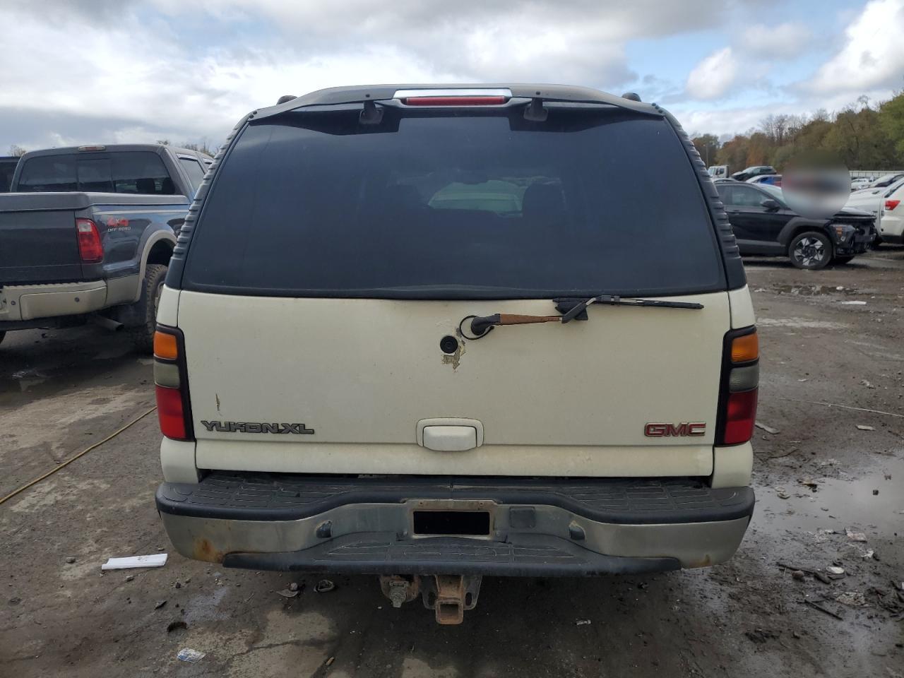 2004 GMC Yukon Xl K1500 VIN: 3GKFK16Z74G151861 Lot: 76344264