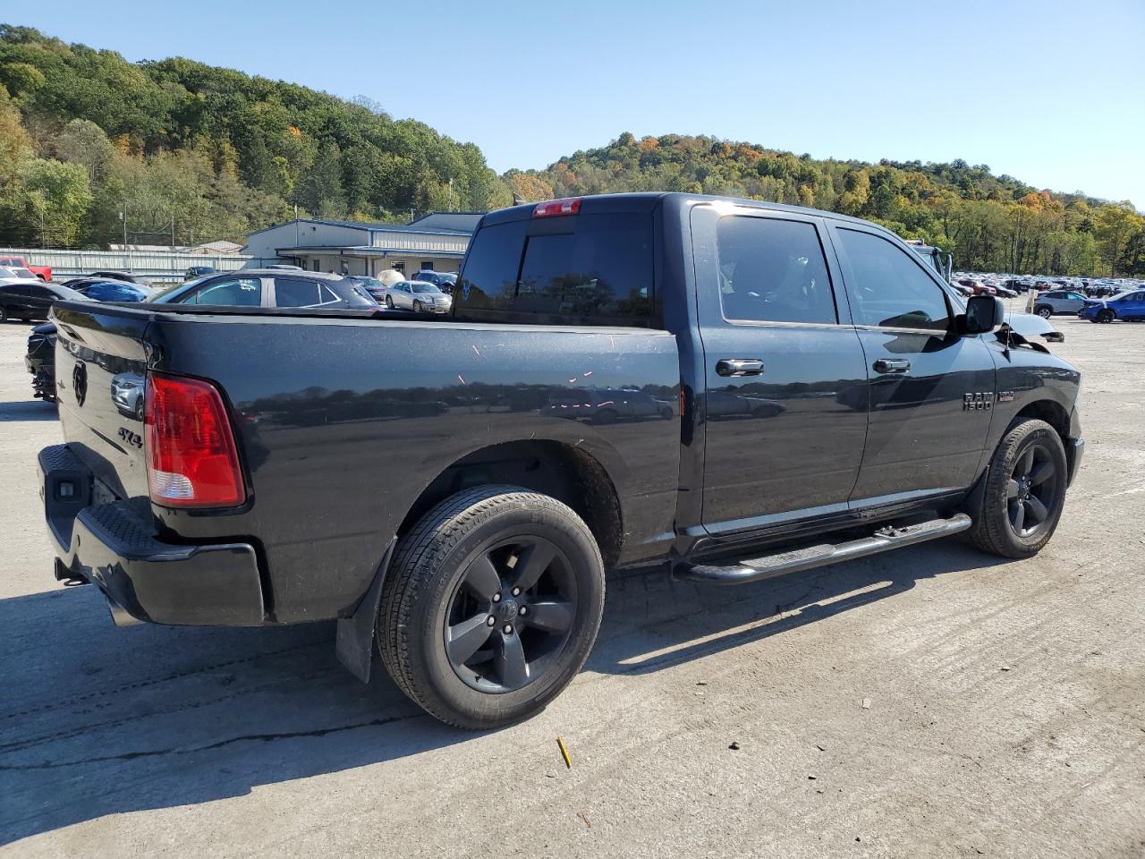 2018 RAM 1500 - Image 3