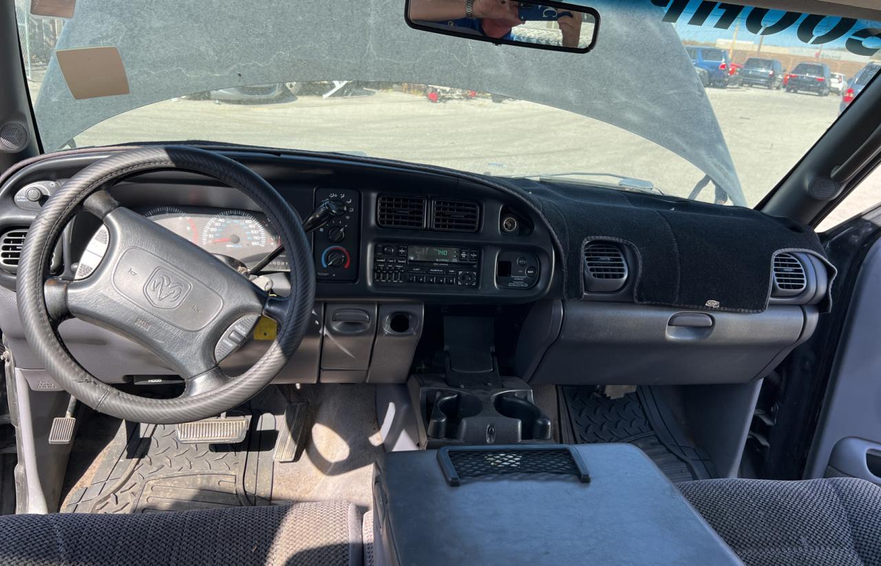 1B7MC33W4WJ170987 1998 Dodge Ram 3500