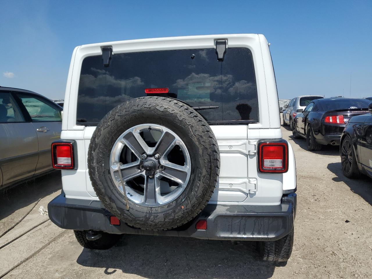 2021 Jeep Wrangler Unlimited Sahara VIN: 1C4HJXEG6MW528692 Lot: 73668274