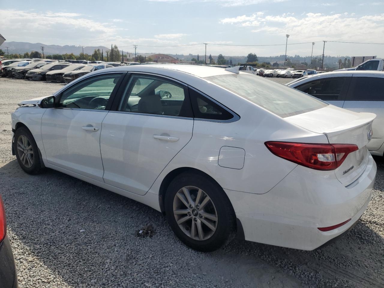 2015 Hyundai Sonata Se VIN: 5NPE24AF9FH252951 Lot: 74625374