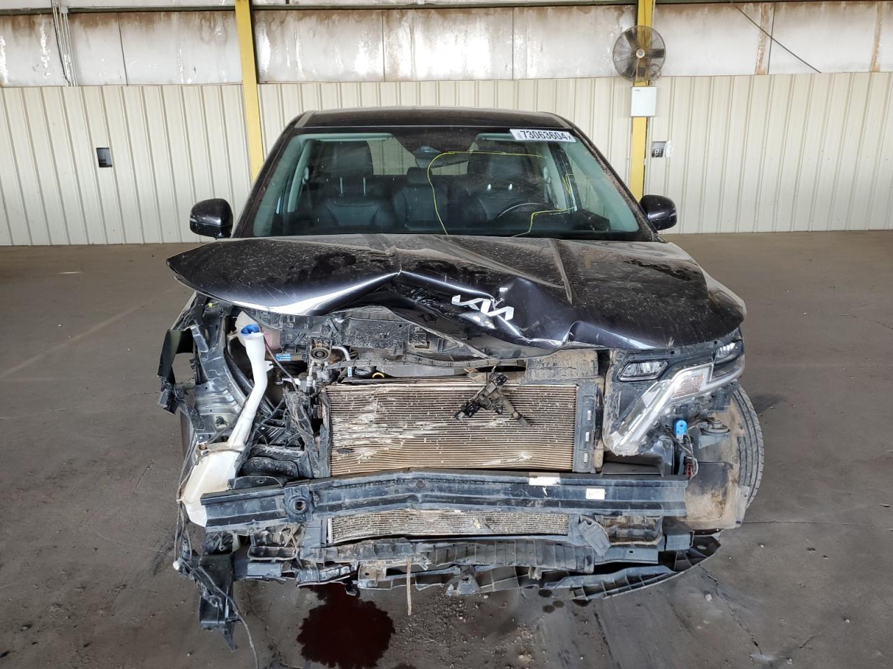 2022 Kia Carnival - Image 5